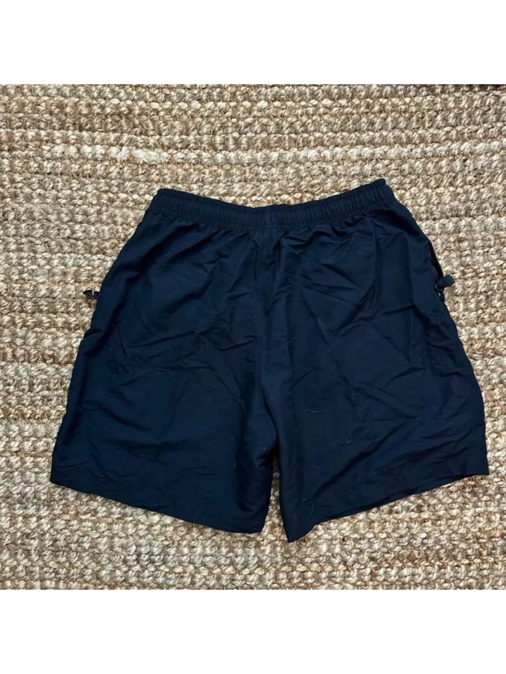 Nike NGR Solo Swoosh Black Athletic Shorts Mens Medium Drawstring Elastic Waist